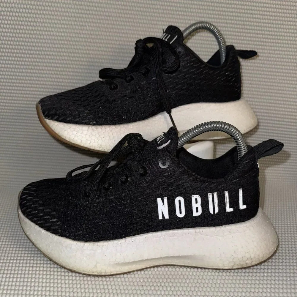 NOBULL JOURNEY Black White Athletic Comfort Running Shoes Sneakers Womens Size 7